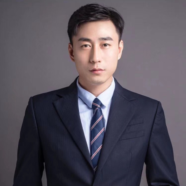 费进 技术统筹负责人